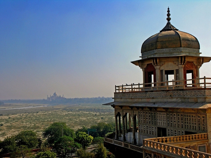 Red Fort in Agra - India (view to Taj Mahal) - Islamic Architecture Around the World