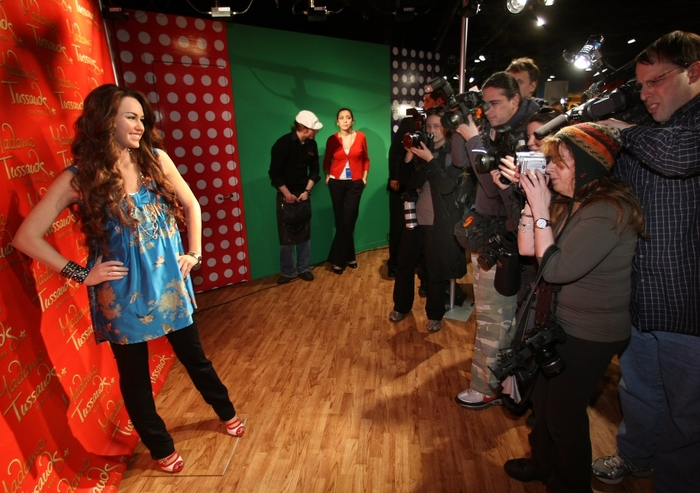 miley_cirus_hannah_montana_2804185_afp__mediafax_foto_timothy_a._clary - 0000 diverse poze hannah-miley