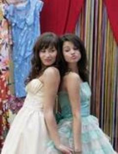 DYOQWMFGRMGPXKUNEPM - princess protection program