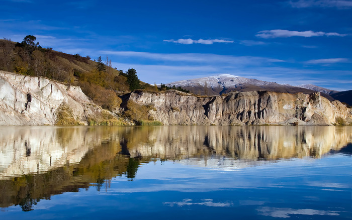 1901_bluelake_2560x1600