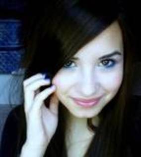 th_Demi_21 - Demi Lovato poze rare