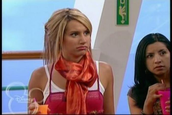 normal_213 - ashley tisdale