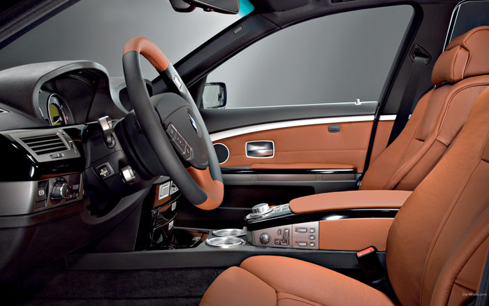 BMW_730d-550_1680x1050