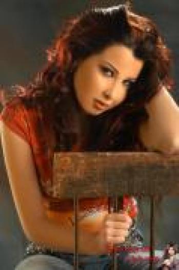 PMNNPAHKLLAVEVOYIOC - Nancy Ajram