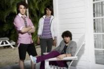 15895773artbuyer716200812605PM - Jonas Brothers