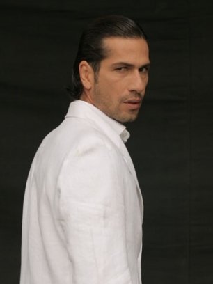10titi23___306x408