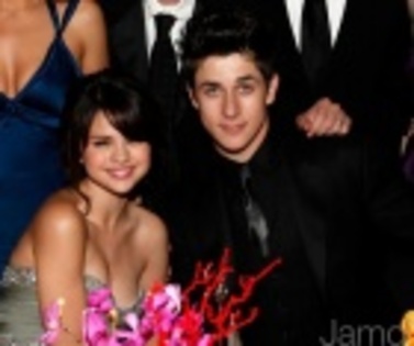 TI4U_u1253076596 - david henrie