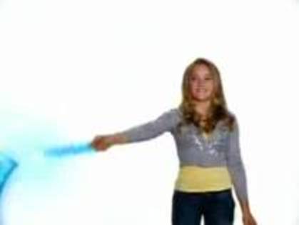 ISEIJCLOZLJFTDMSWPF - Emily Osment disney channel intro