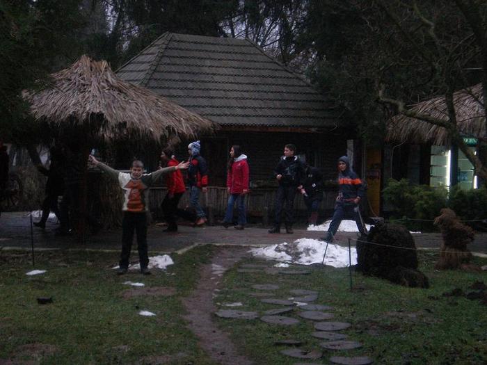 P1090070; In parc la Targoviste.
