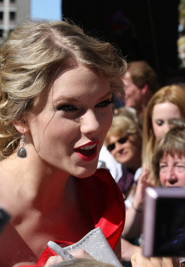 Celebrities+Arriving+ACM+Awards+Las+Vegas+wt89lCbFdSFl