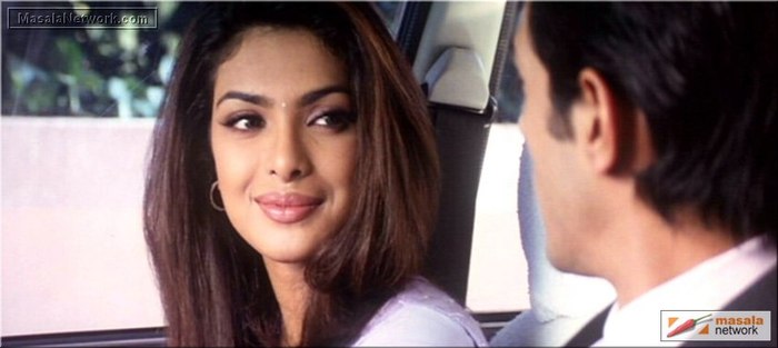 Simar il conduce pe Nichkil pana la birou