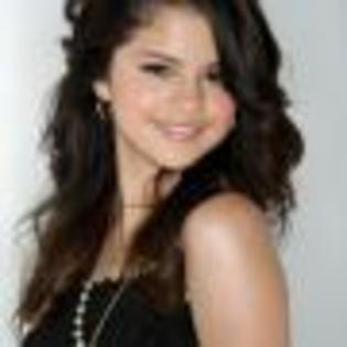 Selena_Gomez_1228936536_0 - club Selena