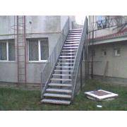 Scara exterior - SCARI METALICE PENTRU EXTERIOR