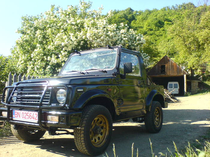 DSC00832; gip SUZUKI SAMURAI pret 3200euro,4X4,....
