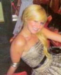 th_160 - ASHLEY TISDALE POZE RARE