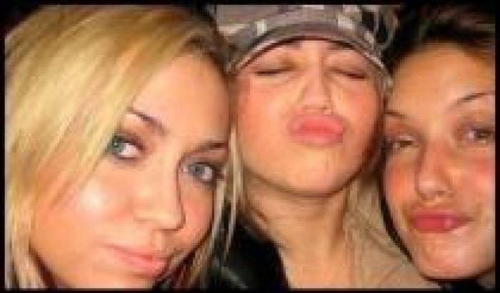 UYSYODQDGMHBRGJUBXS - miley cirus ___my preferate