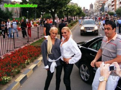 Romanian Top Hits 2009 InimaBacaului_ro (6)