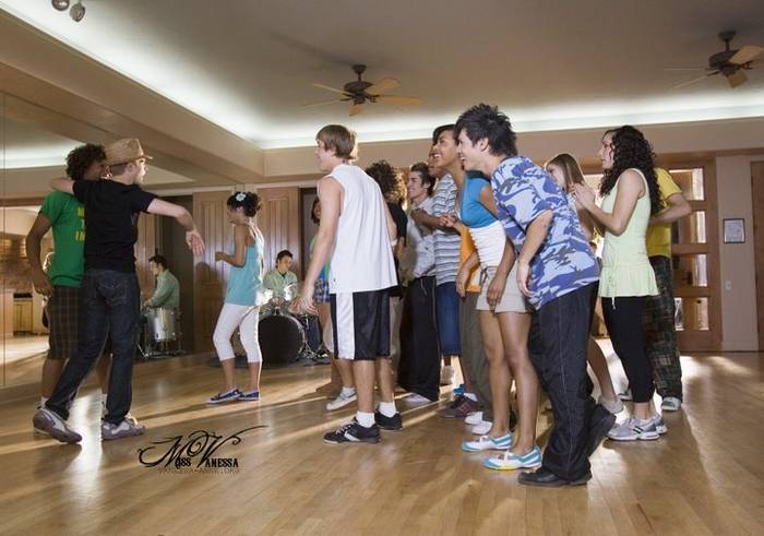 HIGHSCHOOLMUSICAL2_282 - Vedete Vavorite