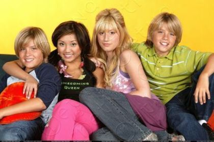 EXLBGUOILNVBJIPUOCH[1] - 00 The Suite Life with zack and cody