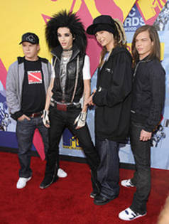 3055100899_285030904f_m - tokio hotel VMA Awards