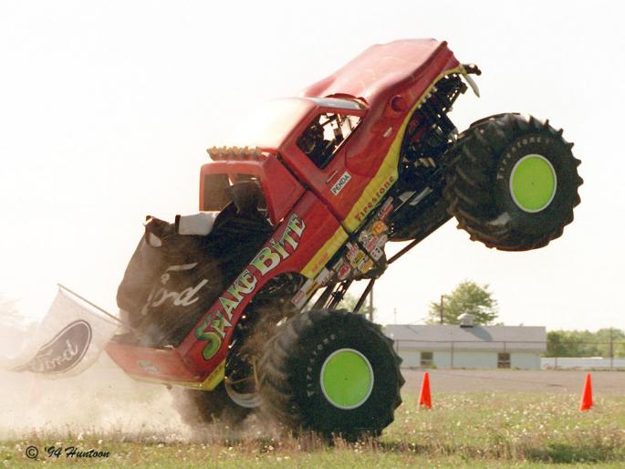 64 - Poze cu masini super tari