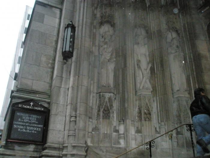 biserica St. Thomas - tot NY prin ploaie - 30 nov