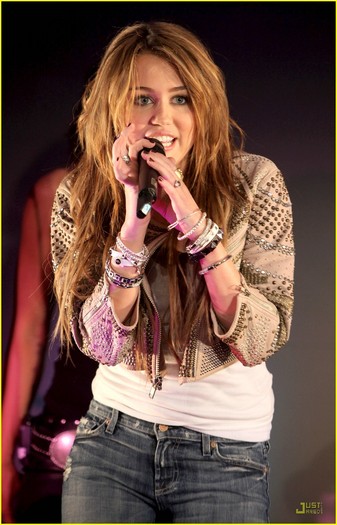 0 (390) - 00toate pozele mel cu miley cyrus00