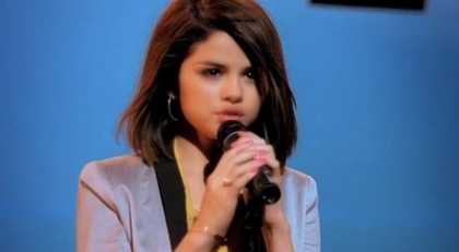 send22 - Poze Selena Gomez