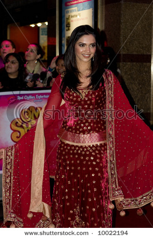 Deepika - OM SHANTI OM