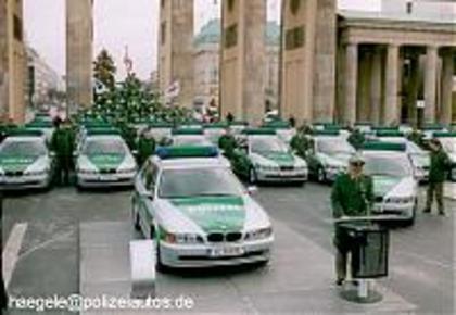 berlin_einsatz_uebergabeEWAs - Super masinii de politie
