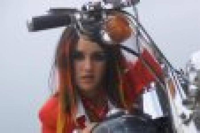 HHRHKSEXYDVFRTQBJDA - Dulce Maria