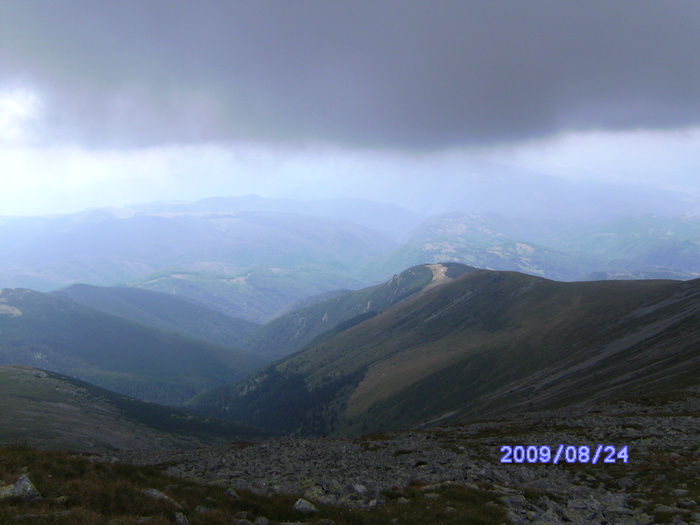 VARFUL PARANGUL MARE 2519 M 24.08.2009 131; UN NOR NEGRU NE AMENINTA !
