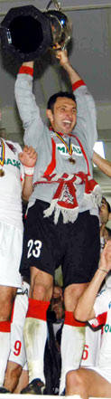 2003_06_1_12_10_43_Tudor-cupa_[2] - DINAMO