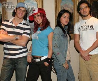 2006121634441137105284an3 - cupluri REBELDE
