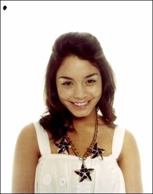 UCYGEVVTAQCHWGBLJAL - 0-Vanessa Hudgens-0