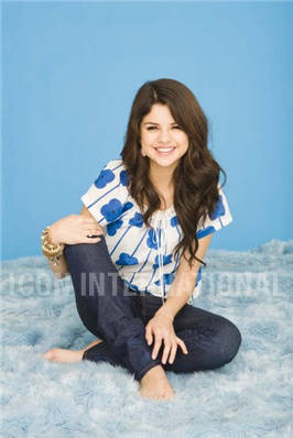 039 - Selena Gomez sedinta foto 3