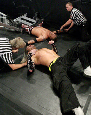 017524150 - Jeff Hardy vs Edge Ladder Match Extreme Rules