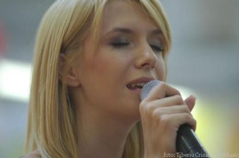 utilizator_8967_mare_adela_popescu016