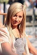 CETMQOFOZXWJXFRLXFW - ashley tisdale