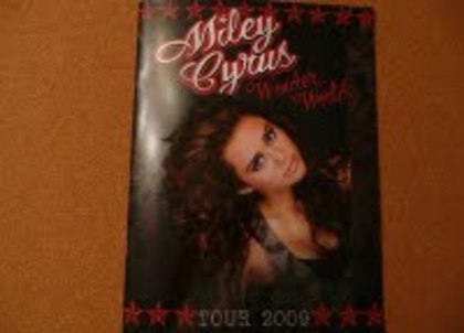 wwtbook5 - poze miley super cool