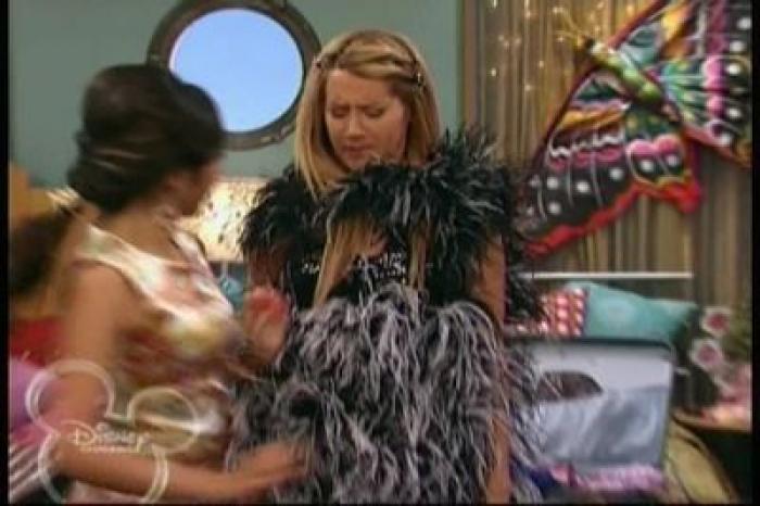 normal_108 - ashley tisdale