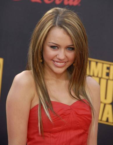 Miley Cyrus 71