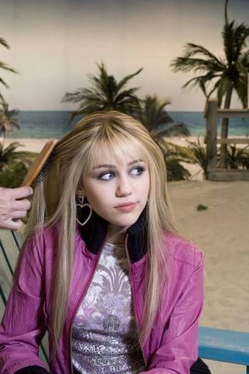 miley-cyrus_dot_com_modeling-random37-004 - hannah montana modeling