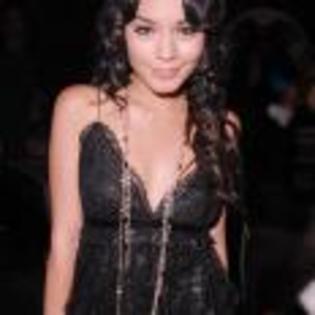 Vanessa_Anne_Hudgens_1228332712_0