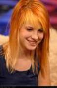 QPIBJPFXUIDONGJGJTR - hayley williams