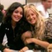 eWwahQ143320-01 - high school musical toate pozele