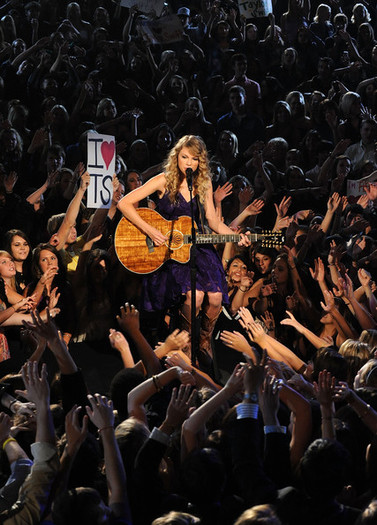43rd+Annual+CMA+Awards+Show+3MzC9j3O7vEl