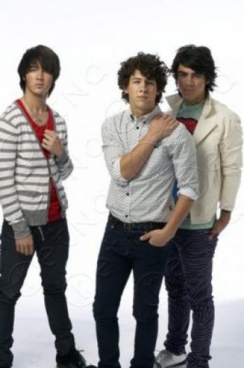 normal_JonasBrosJM008962 - jonas brothers