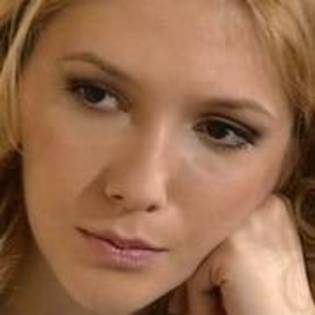 HMKRUXBXKPPAFCFMWKN - adela popescu
