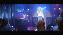 004RYV_Hillary_Duff_113[1]